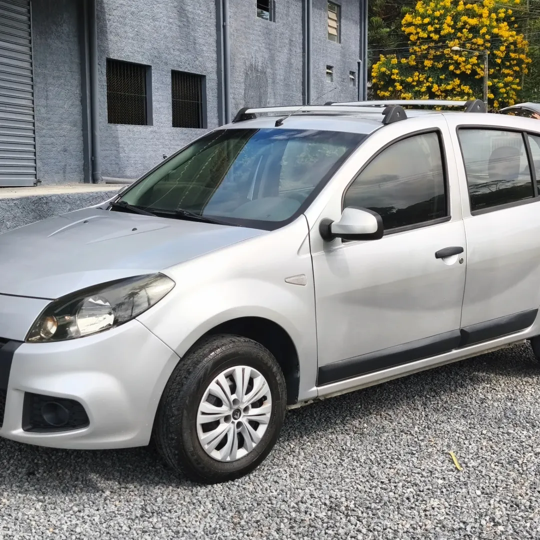 Renault Sandero Expression 1.0